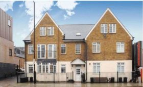 1 Bedroom Flat